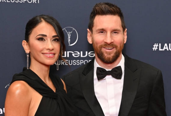 WHO IS LIONEL MESSI WIFE? HOW IT ALL STARTED WITH ANTONELA ROCCUZZO ...